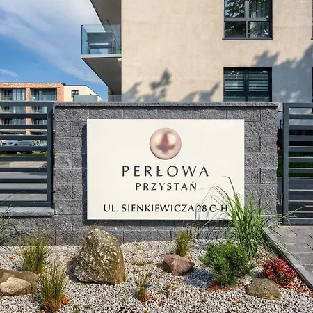 Flowers Z Parkingiem Perlowa Przystan - Apartman Kołobrzeg